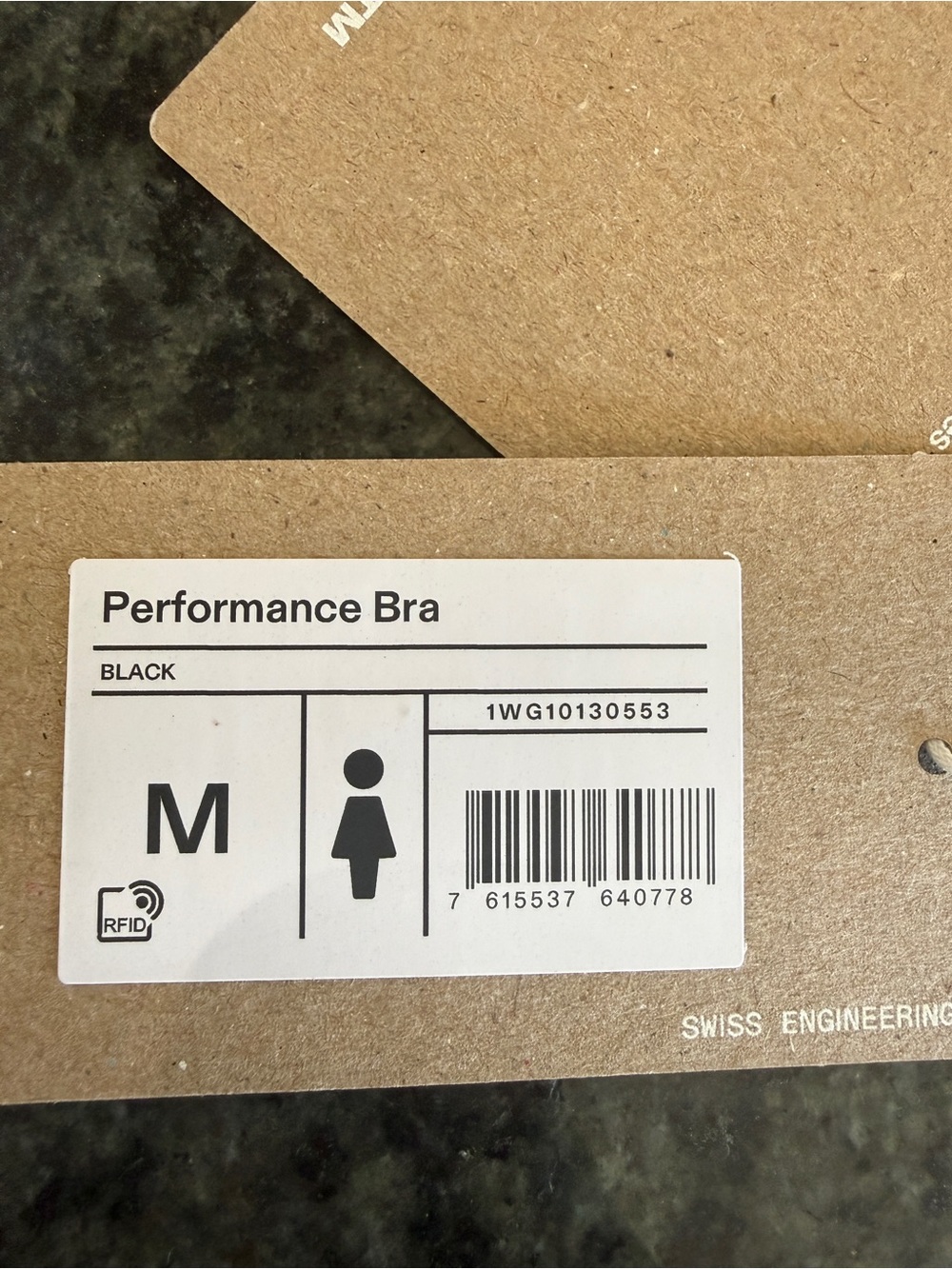 On Cloud Perform Running Black Sports Bra - Picture 4 of 7